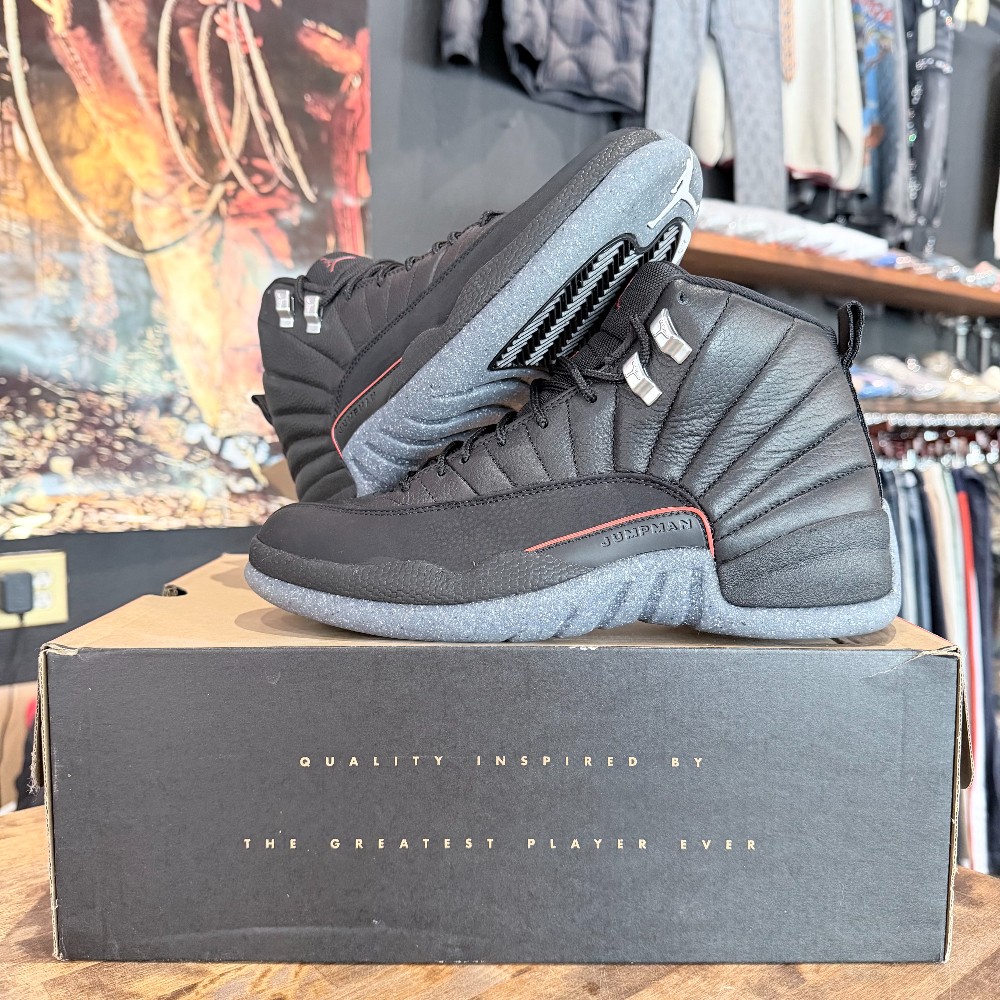 Jordan 12 Retro Utility - Size 9