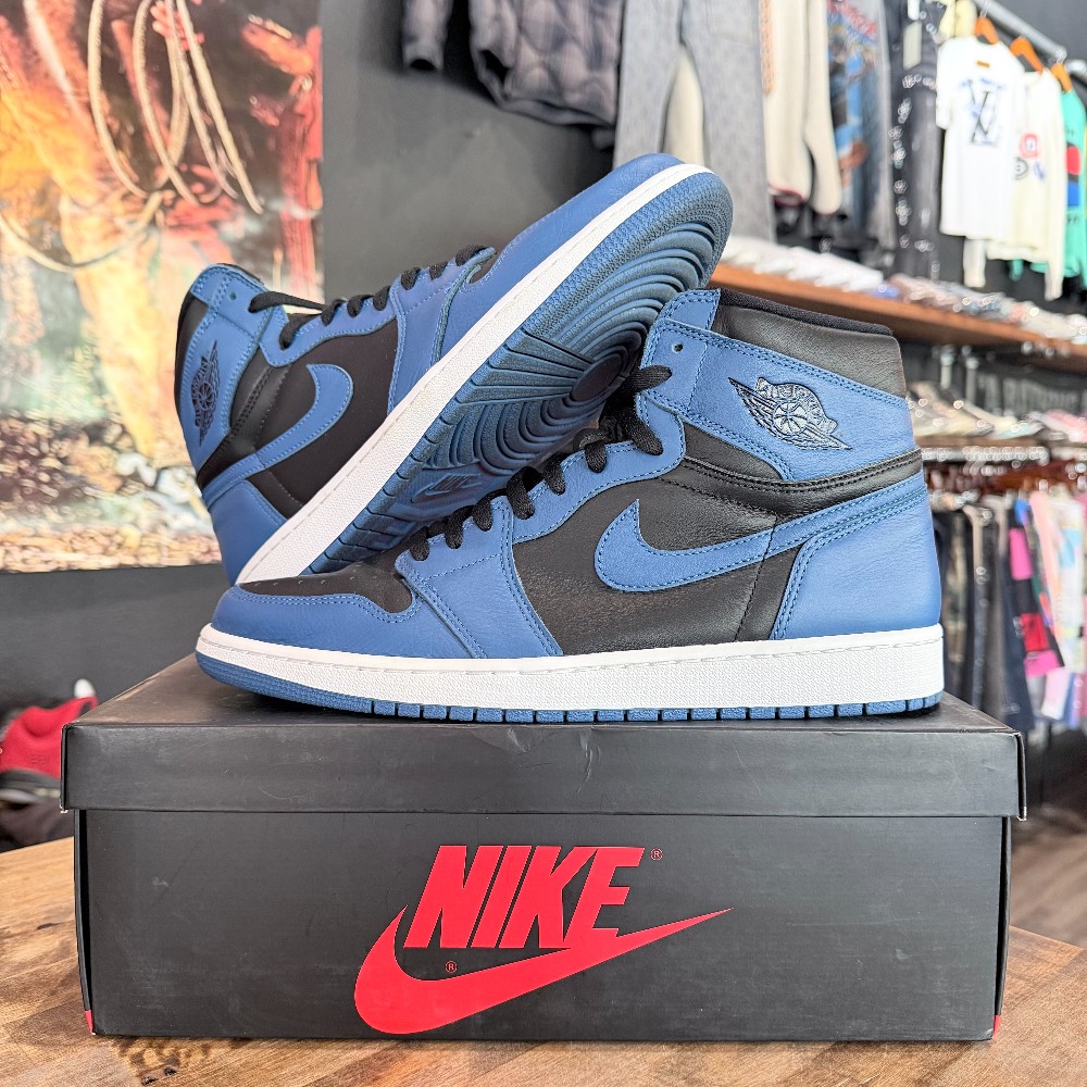 Jordan 1 Retro Marina Blue - Size 12