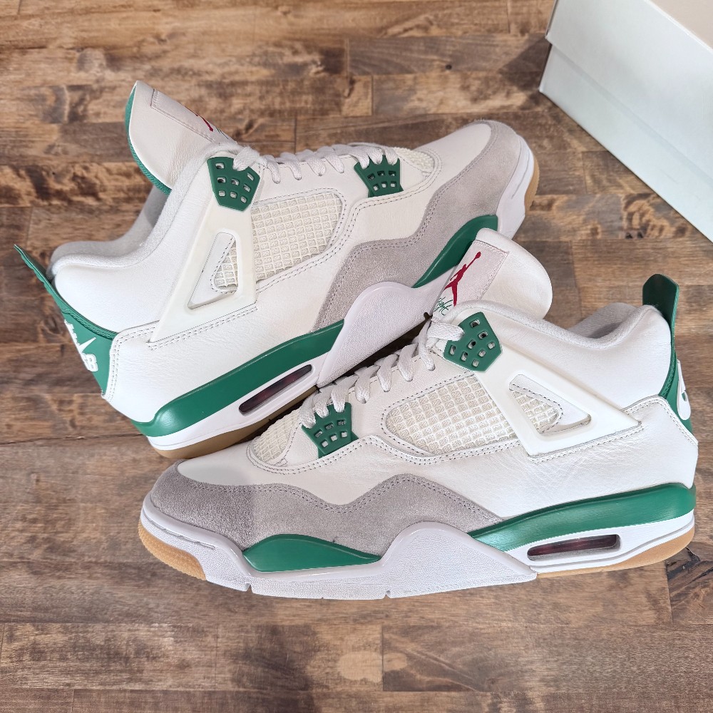 SB Jordan 4 Pine Green - Size 11.5