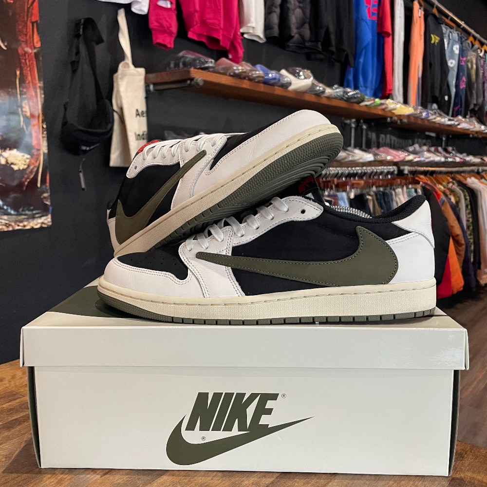 Travis Scott x Jordan 1 Retro Low OG (W) Olive - Size 12.5W
