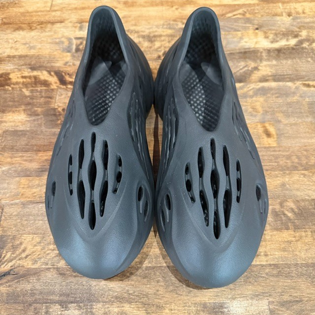 adidas Yeezy Foam RNR Onyx (No Box) - Size 12