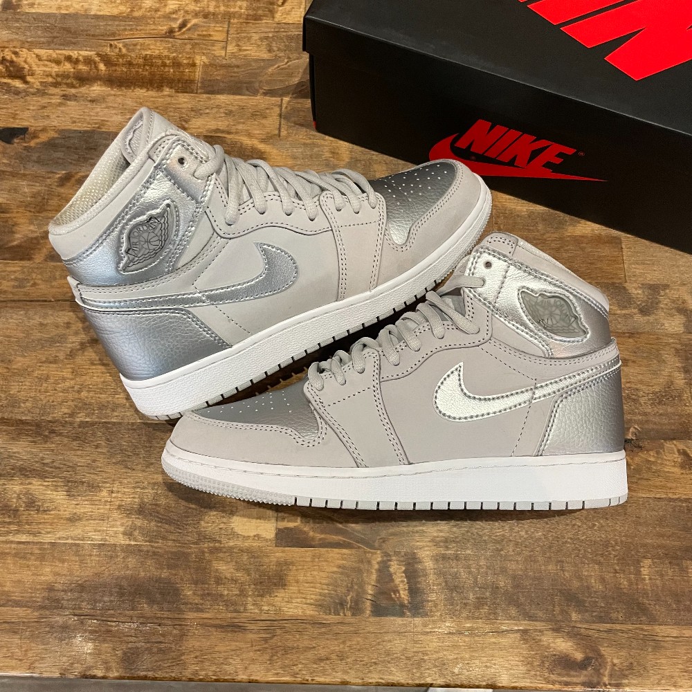 Jordan 1 Retro CO Japan Neutral Grey - Size 6Y