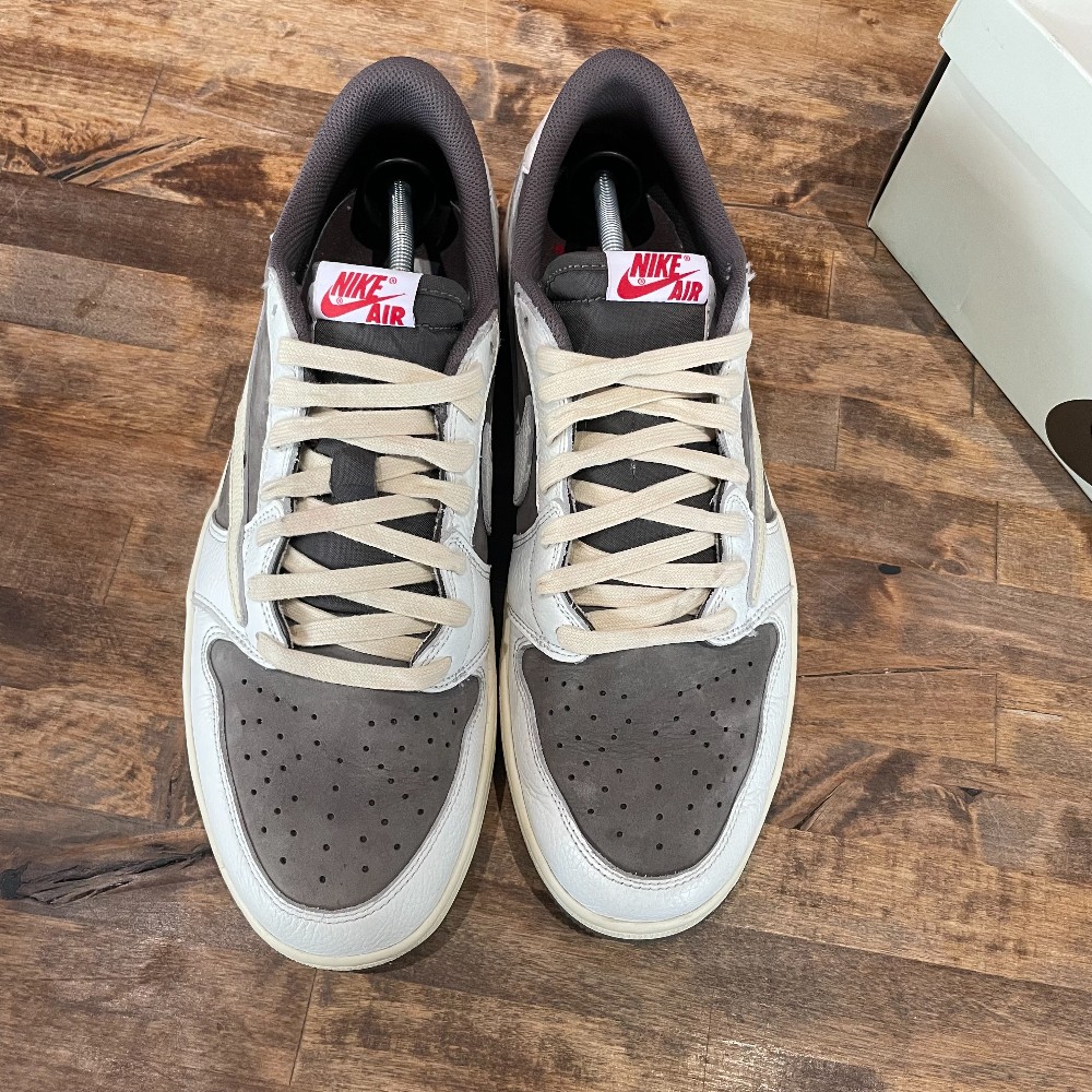 Travis Scott x Jordan 1 Retro Low OG Reverse Mocha - Size 12.5