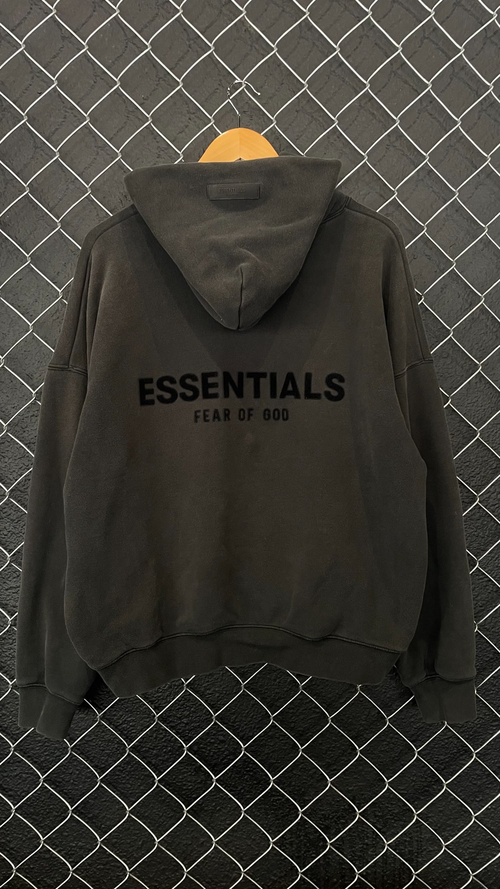 Fear Of God ESSENTIALS Black Core Collection Hoodie - M