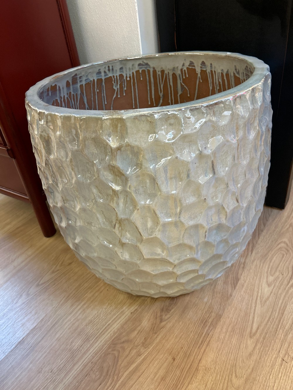 Leiden Modern Textured Glazed Ceramic Planter