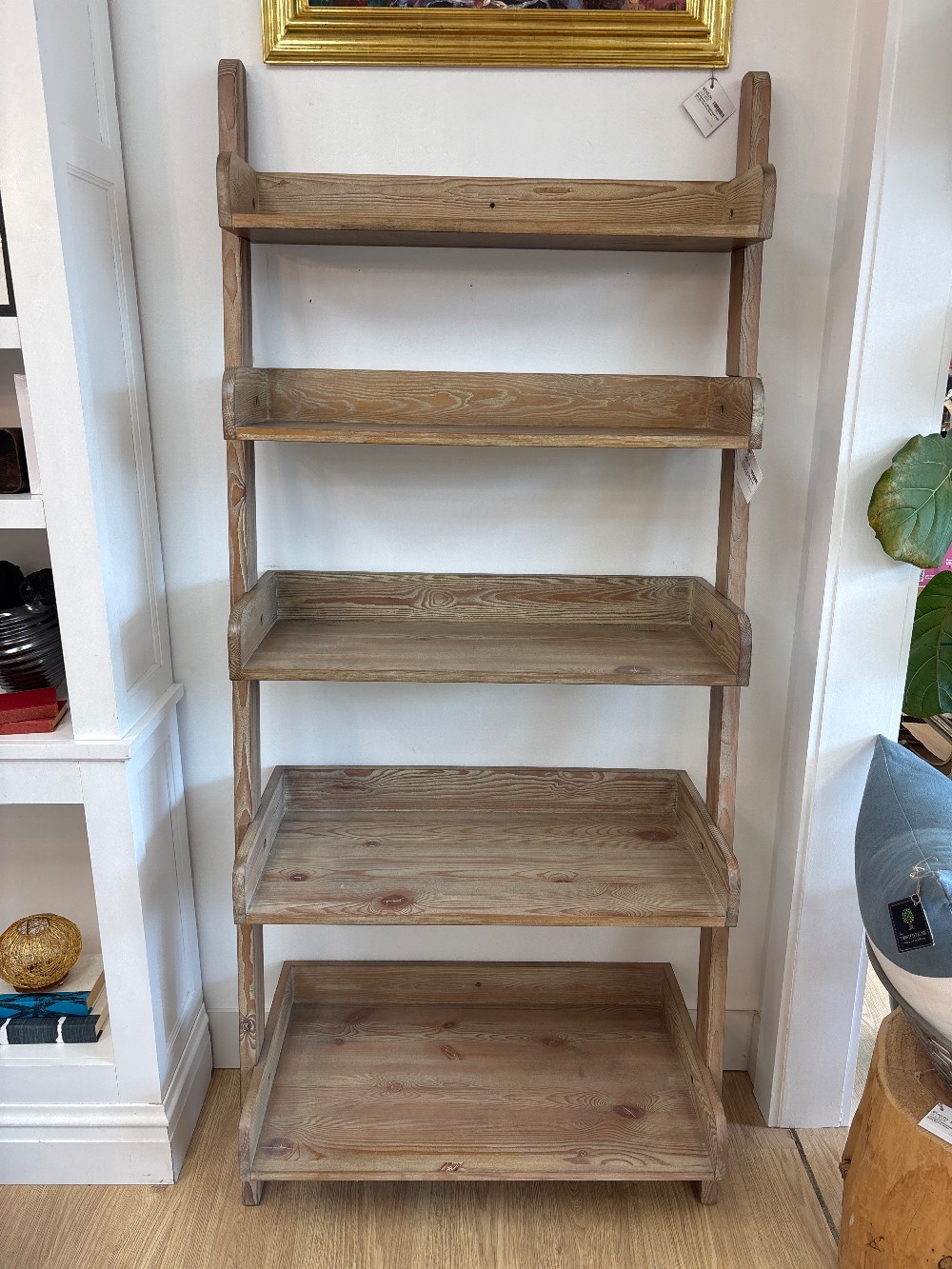 Washed Wood 5-Shelf Wall Leaning Ladder Shelf