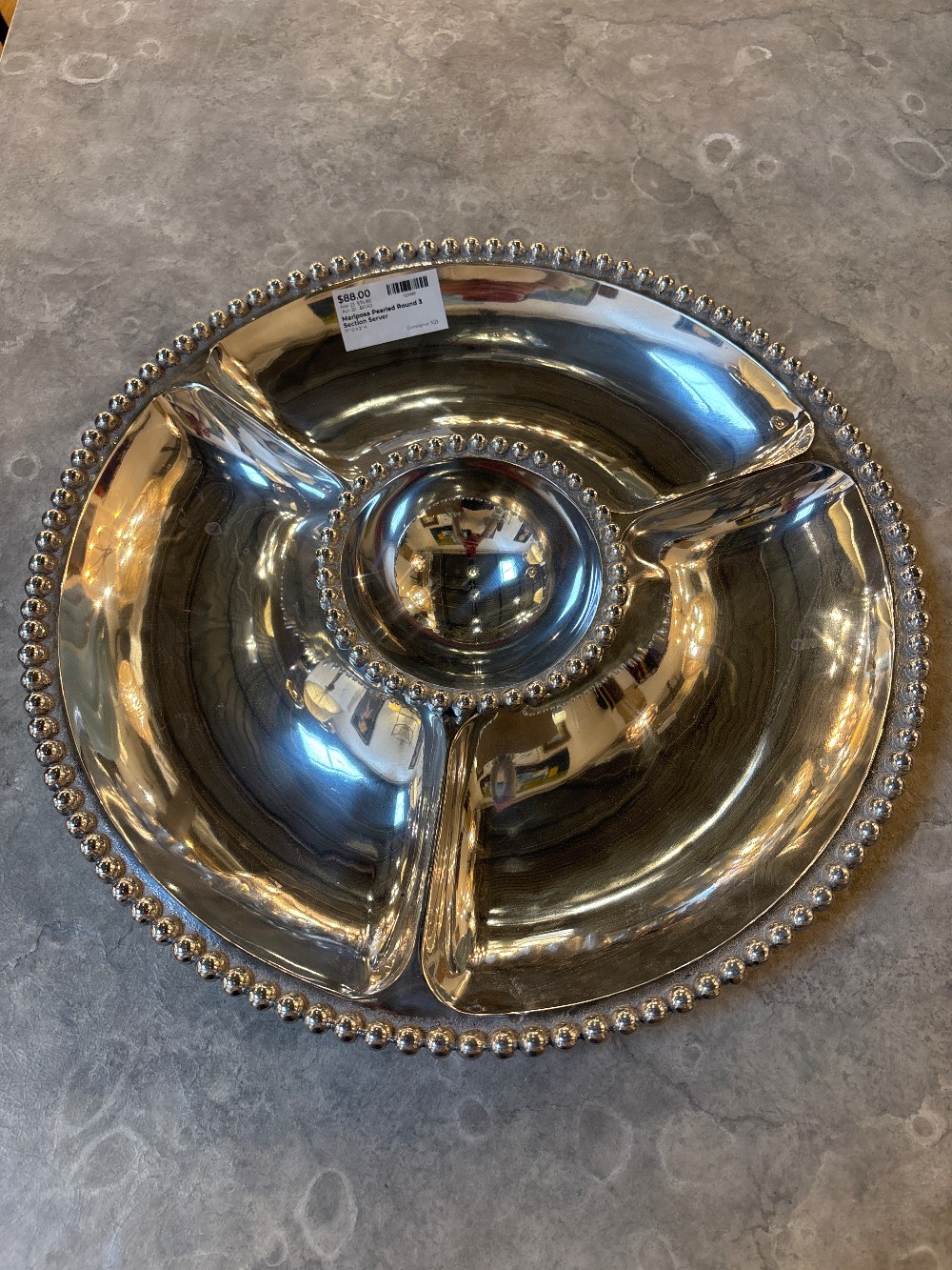 Mariposa Pearled Round 3 Section Server