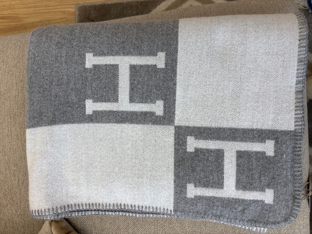 Hermès Style Avalon Throw Blanket