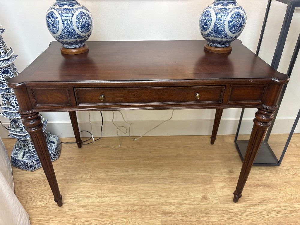 Ethan Allen Turret-Corner Wooden Home Office Desk
