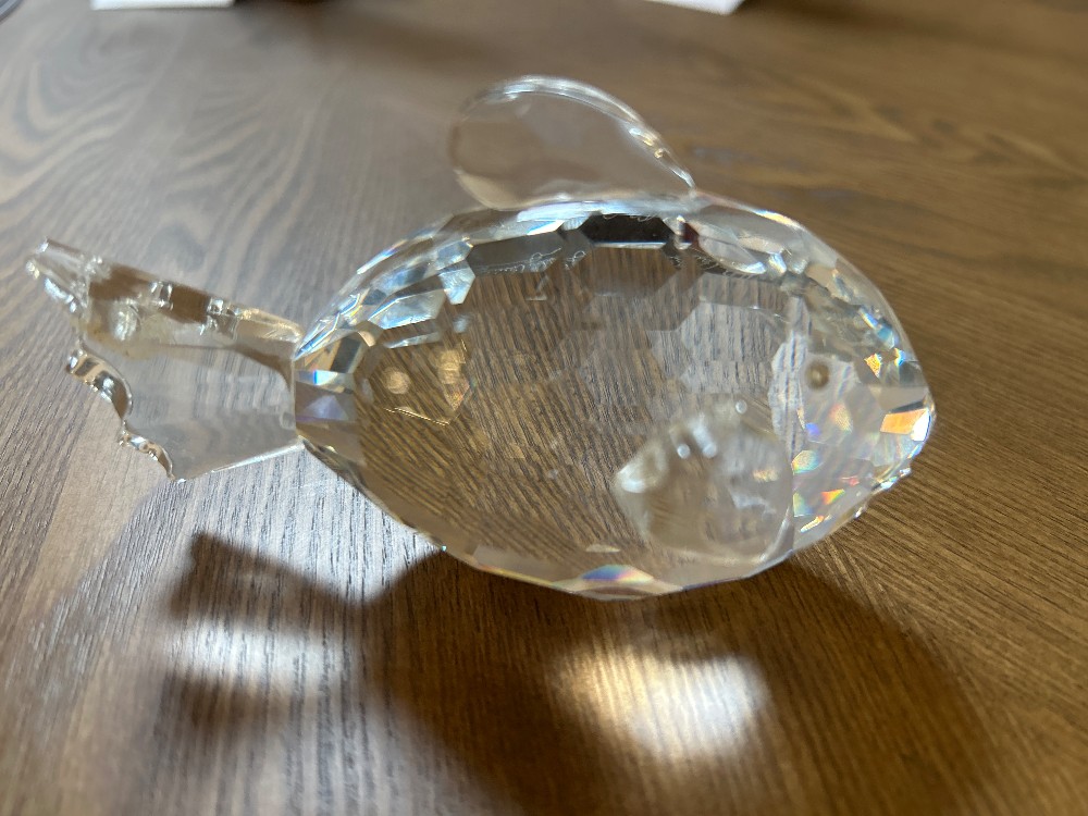 Oleg Cassini Crystal Fish Figurine