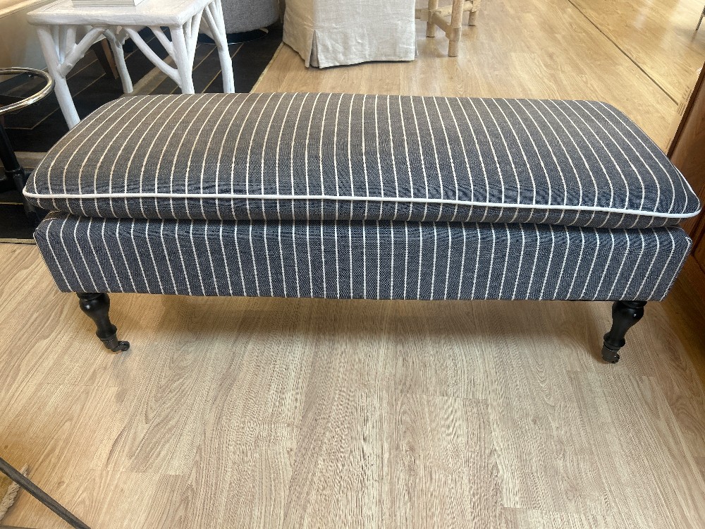 SEAT4U Home Rossini Ticking Stripe Bench on Casters