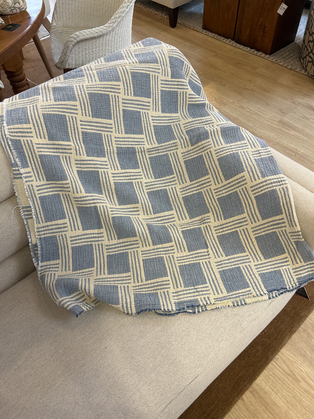 PiuBelle Cotton Striped Throw Blanket