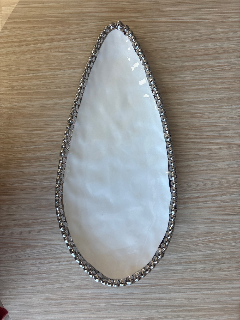 Perla Teardrop Serving Tray