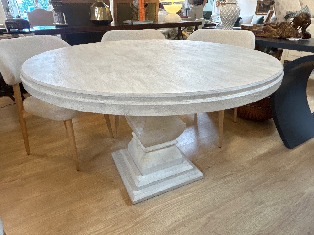 Ballard Designs Andrews Pedestal Round Dining Table