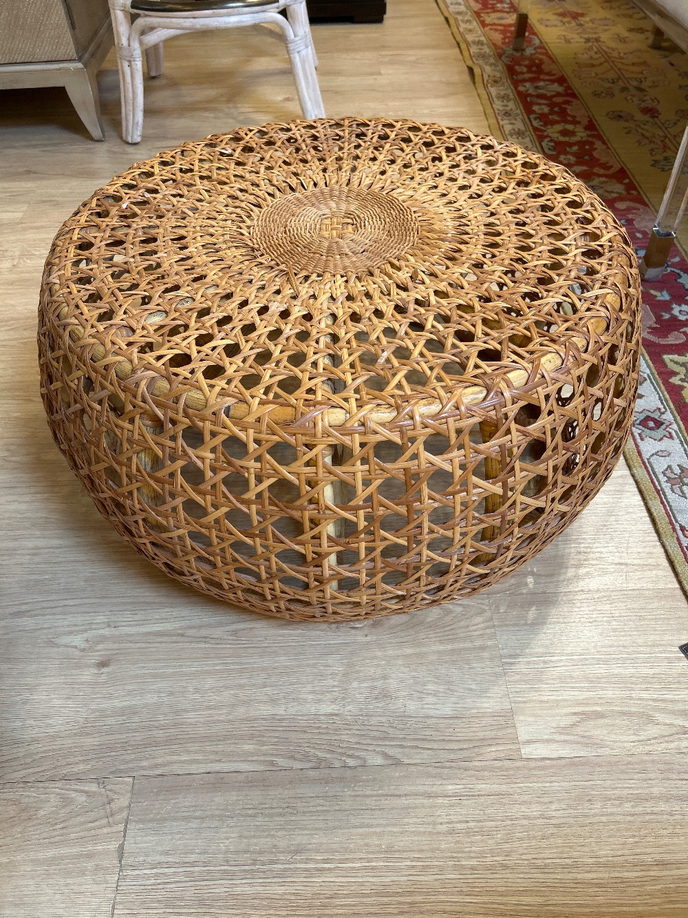 Round Rattan Ottoman