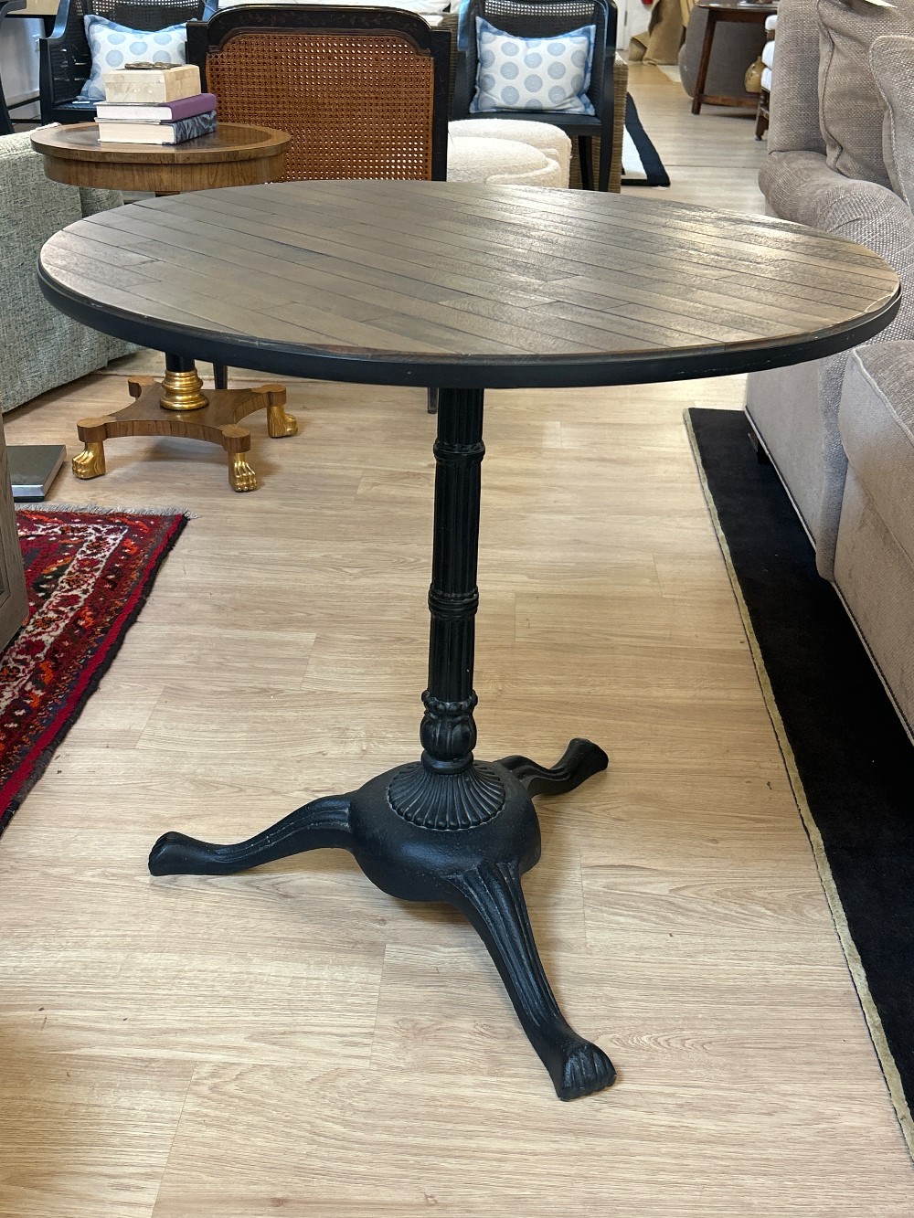 Pottery Barn Rae Round Pedestal Bistro Table