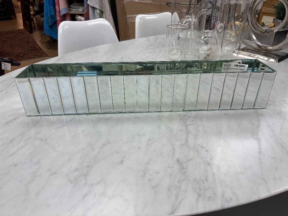Oblong Beveled Mirror Planter