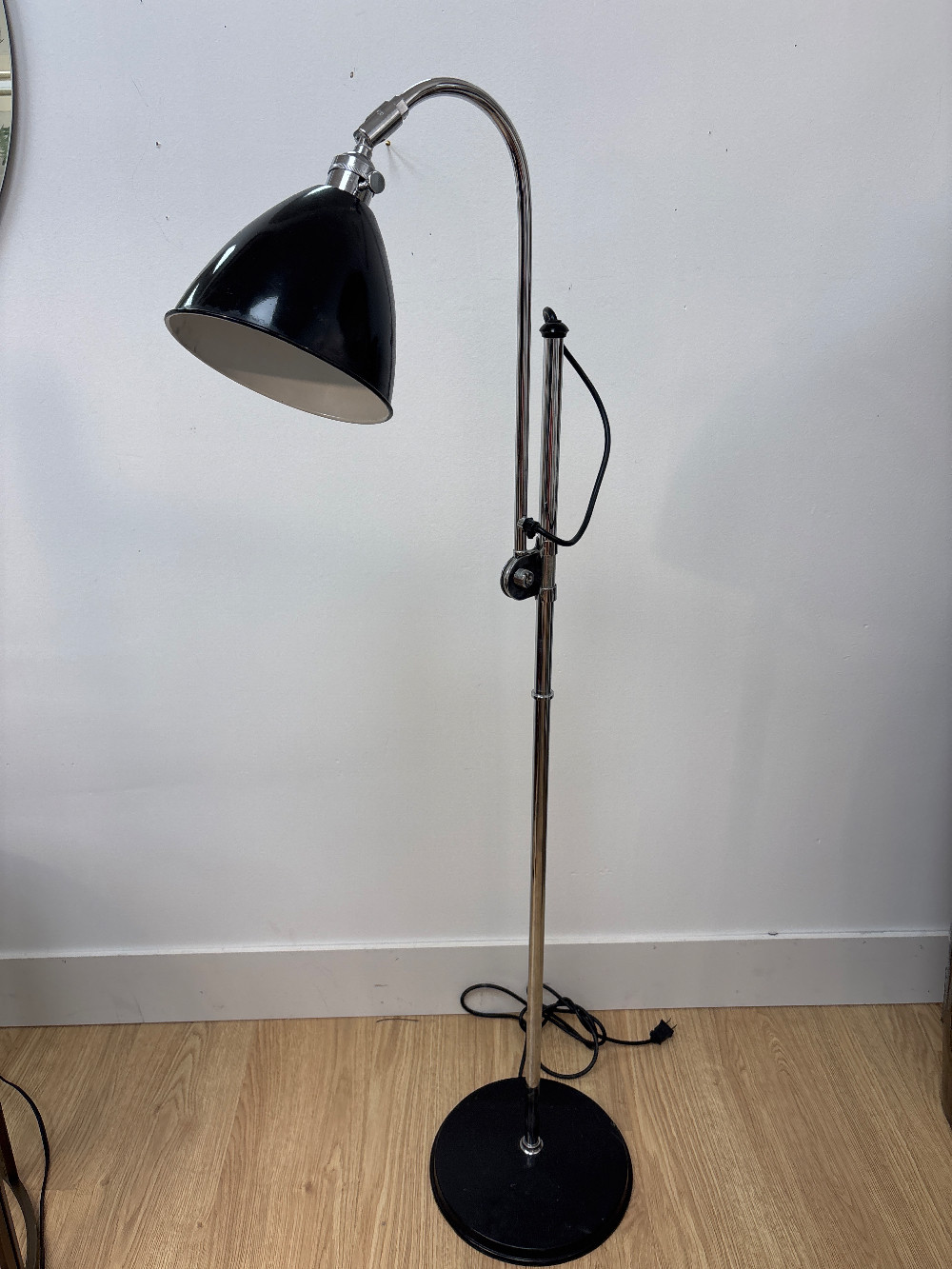 Bestlite BL3 Robert Dudley Adjustable Floor Lamp