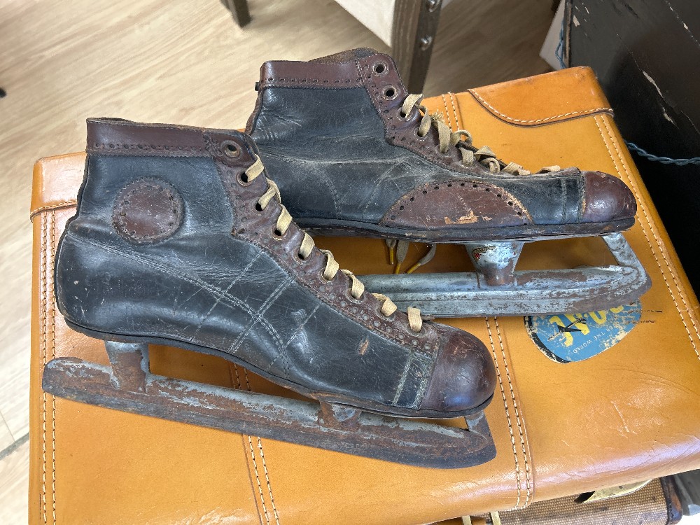 Vintage Ice Skates