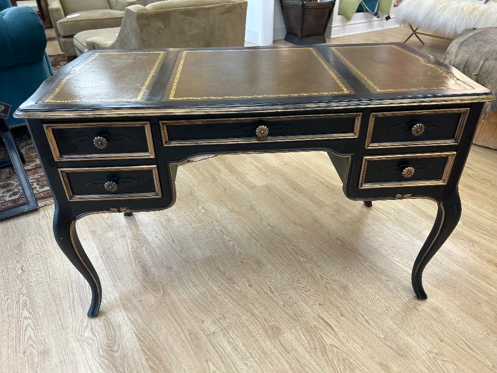 Sligh Furniture Leather Top Desk