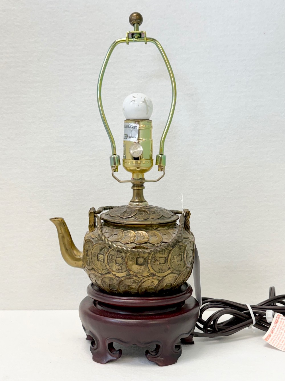 Chinese brass teapot table lamp