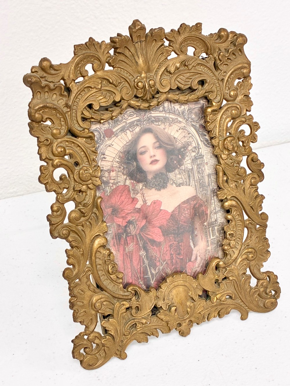 VTG Brass Ornate Frame