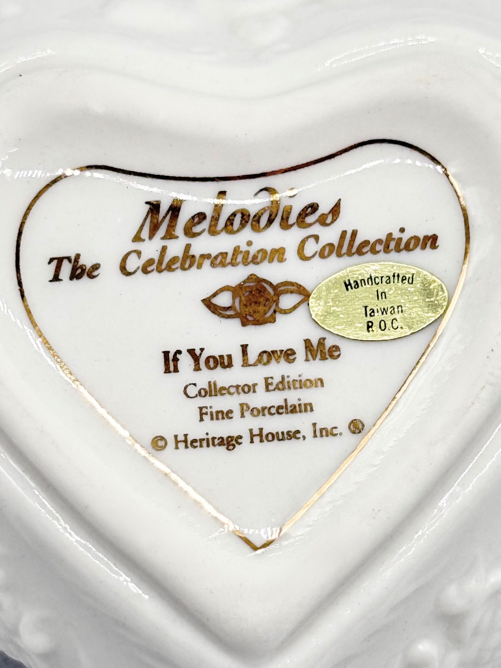 Melodies Gold Trim Rose Etch Covered Trinket Dish