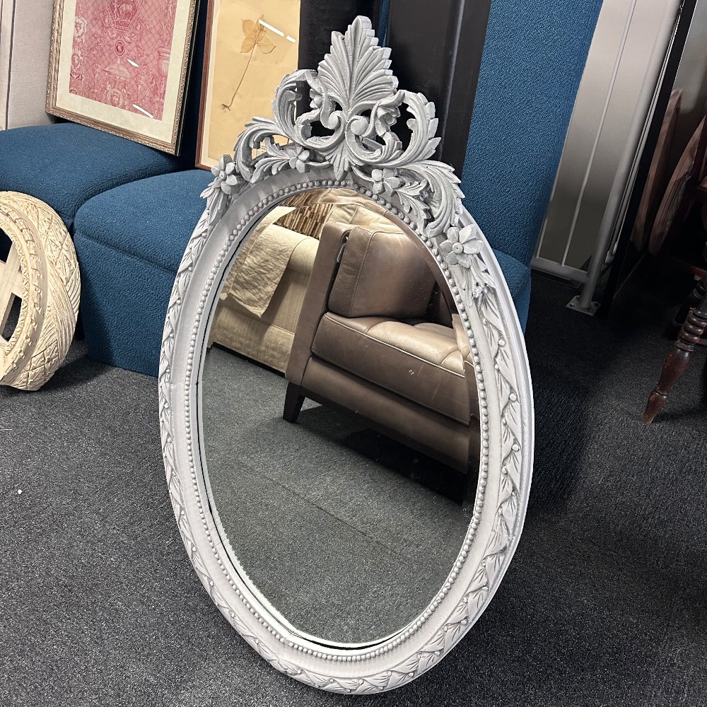 Round/Oval Mirrors