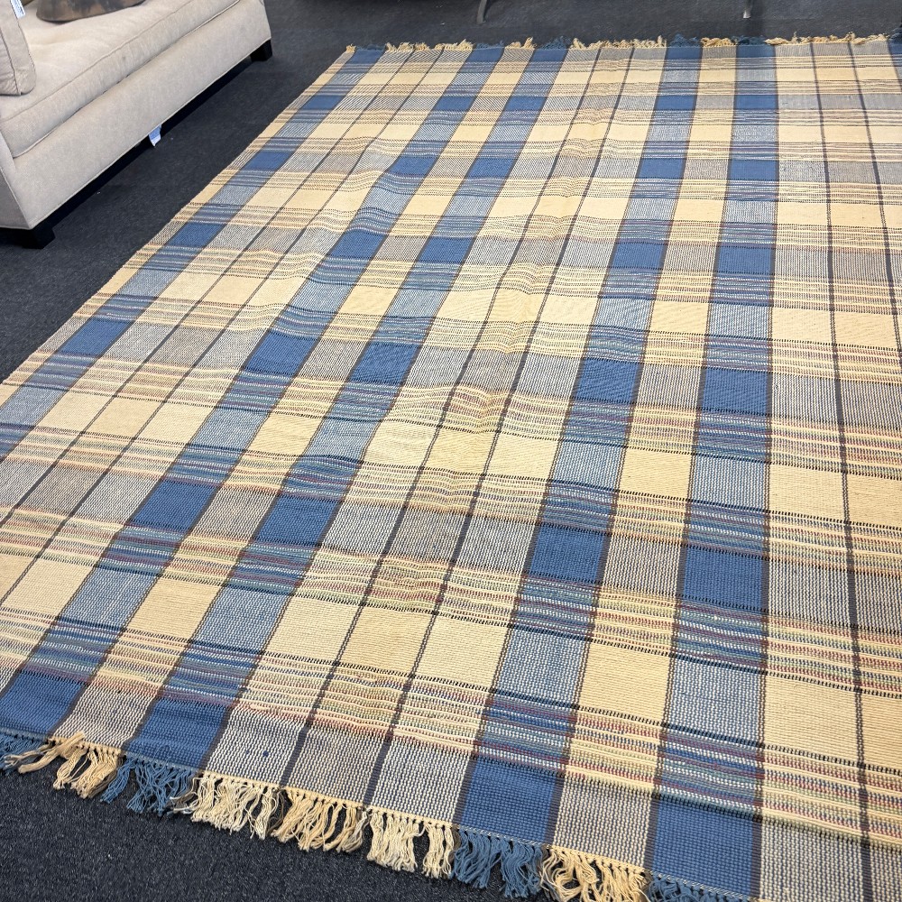 Large Rugs