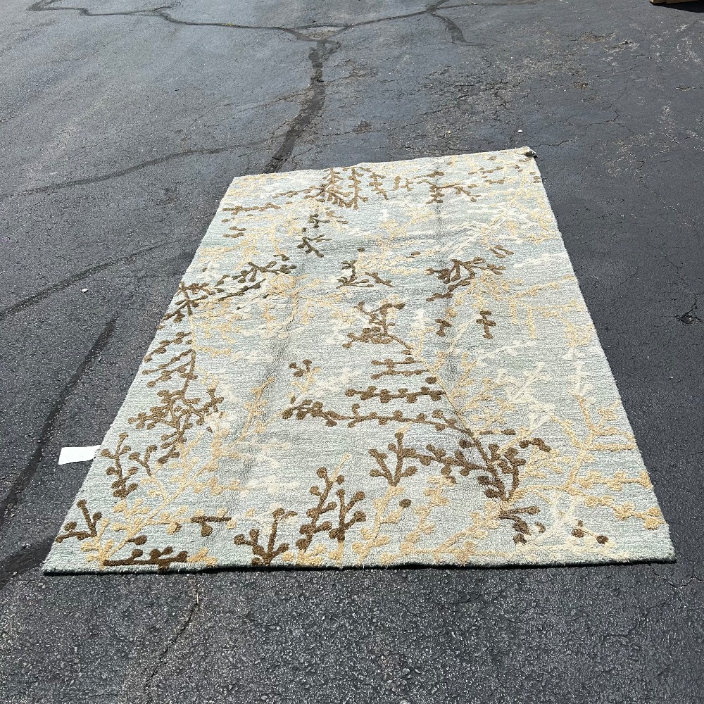 Medium Rugs