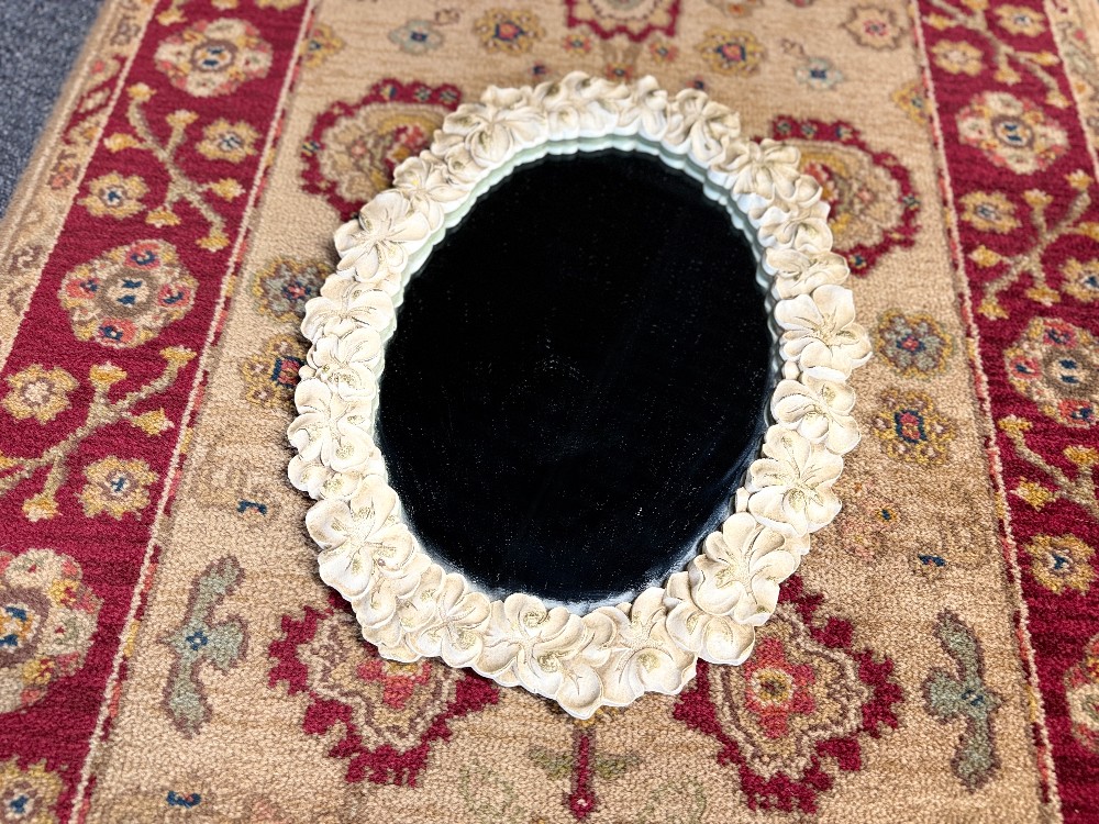 Round/Oval Mirrors