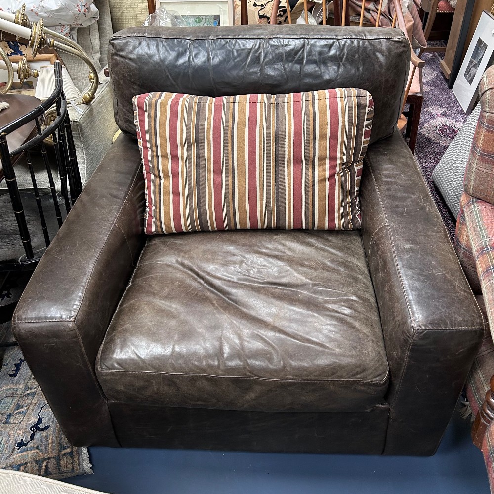 Club/Lounge Chairs