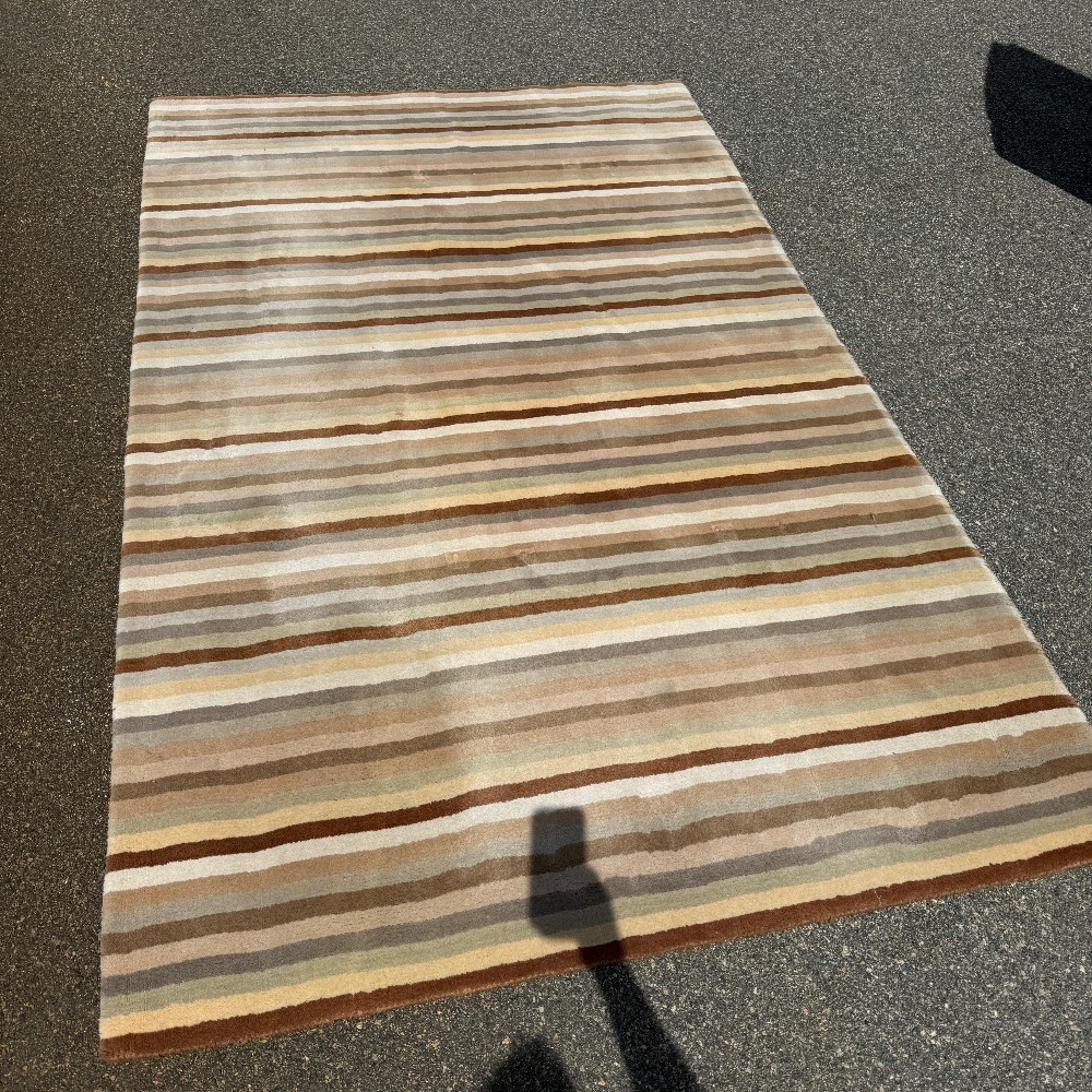 Medium Rugs