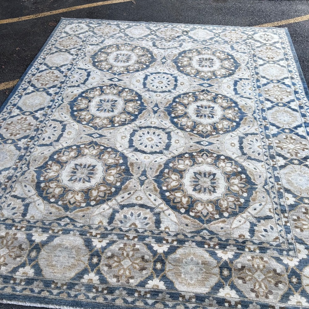 Medium Rugs