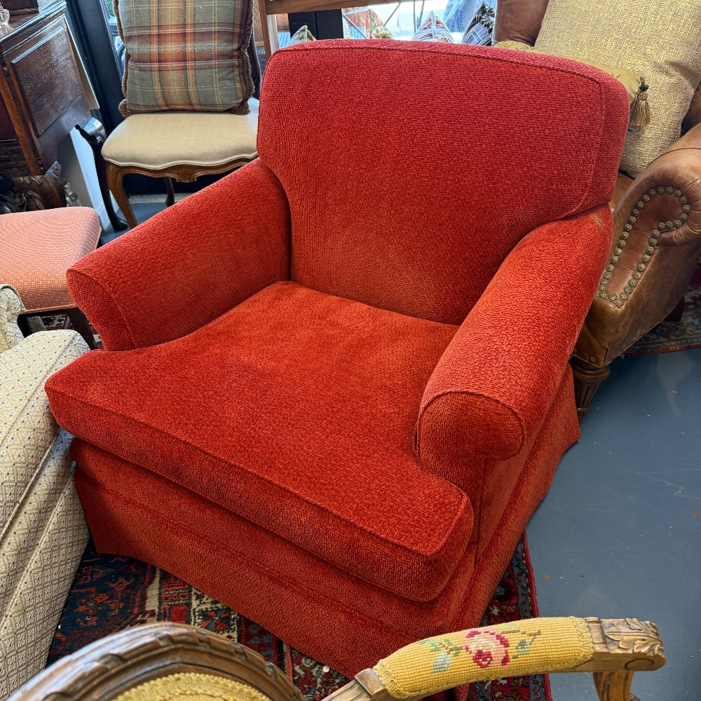 Club/Lounge Chairs