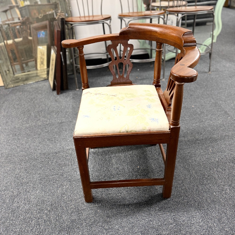 Occasional Chairs