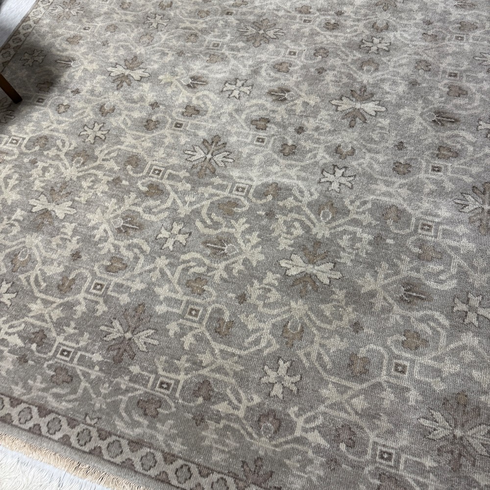 Medium Rugs