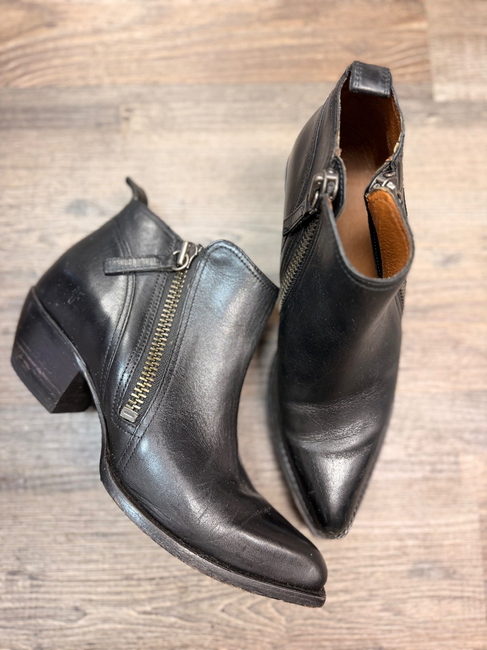 FRYE Judith Double Zipper Western Ankle Bootie