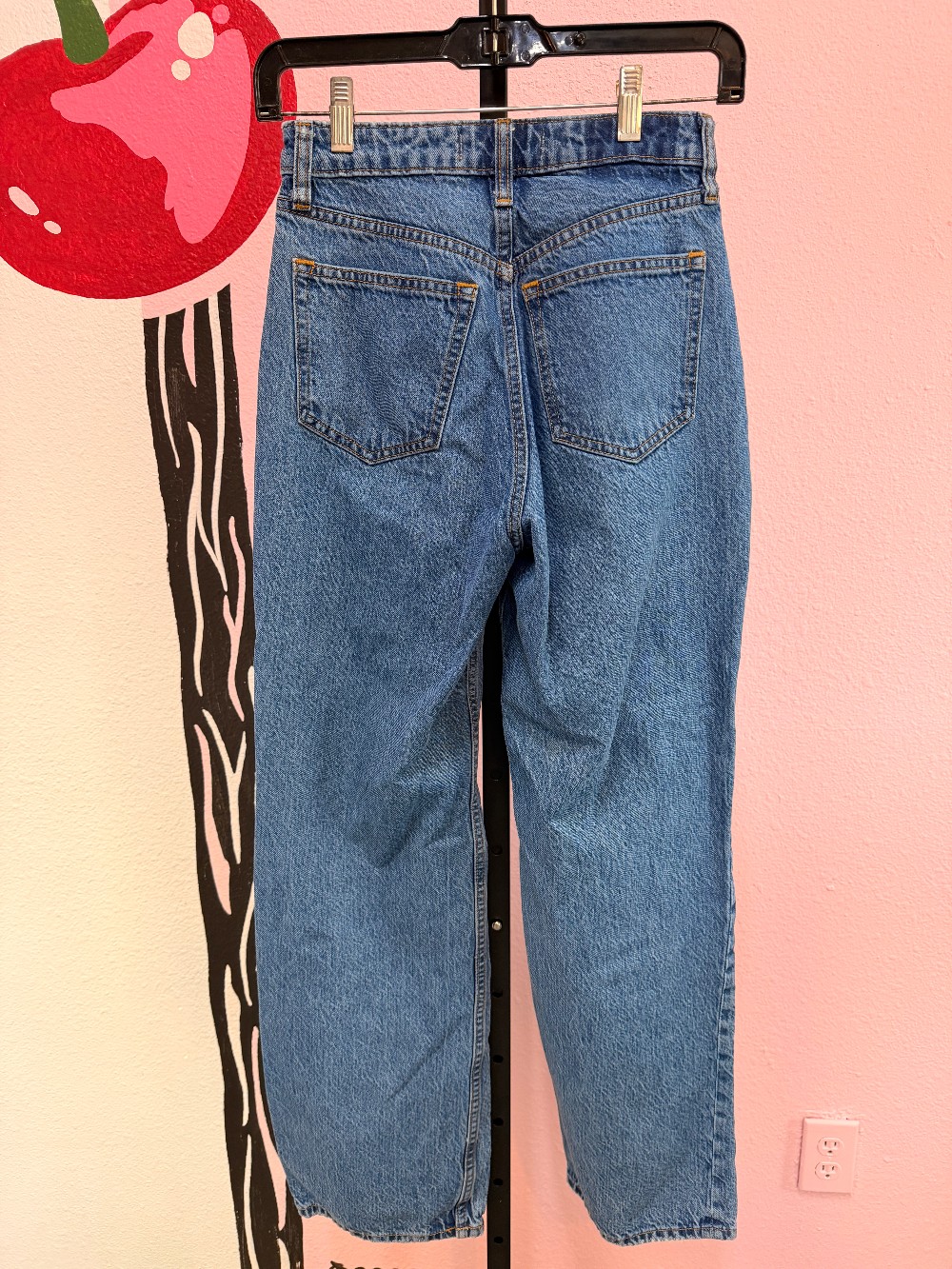 Abercrombie & Fitch The Loose Hi Rise Jeans