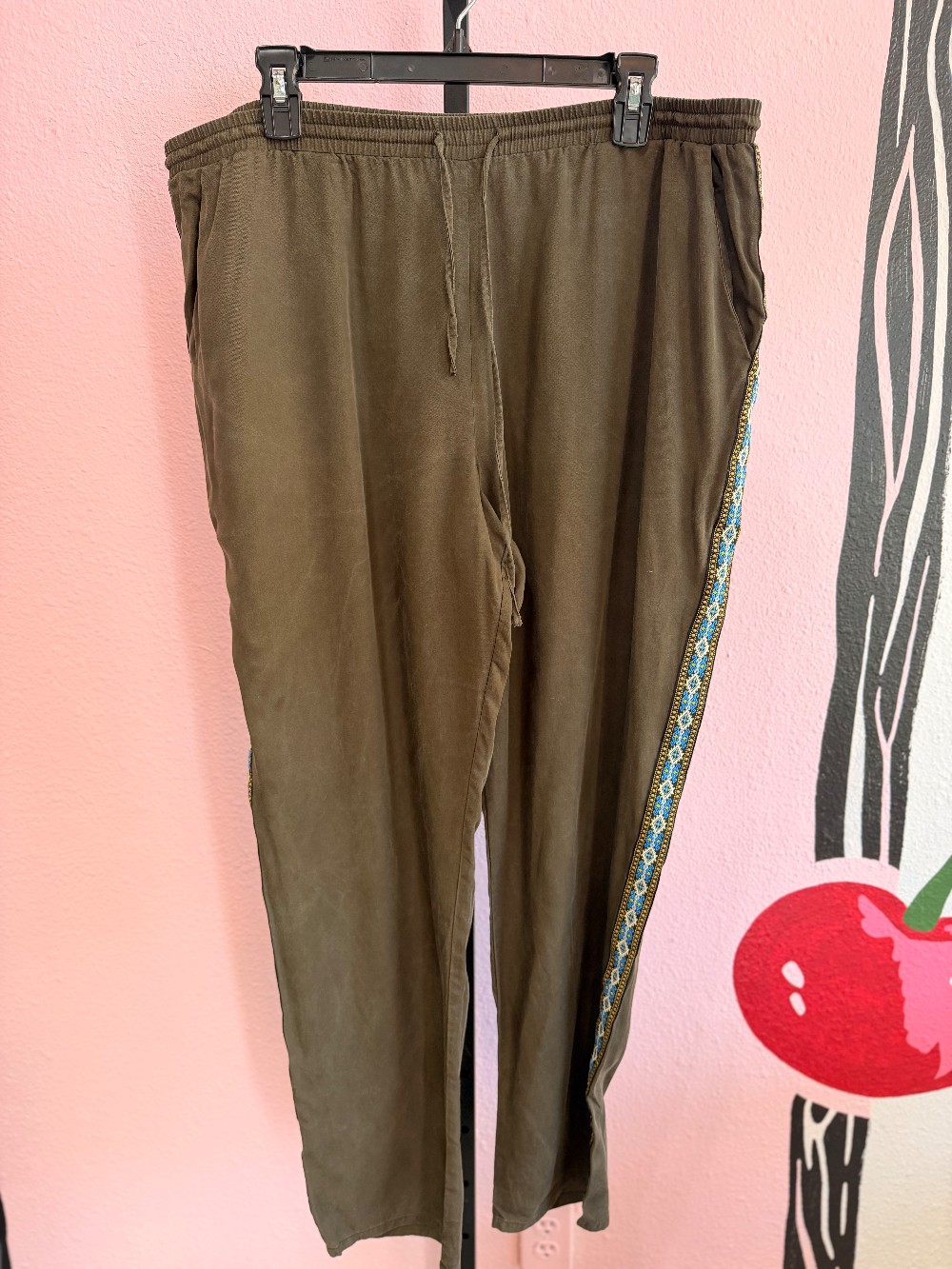 Sahali Ribbon Stripe Drawstring Pants
