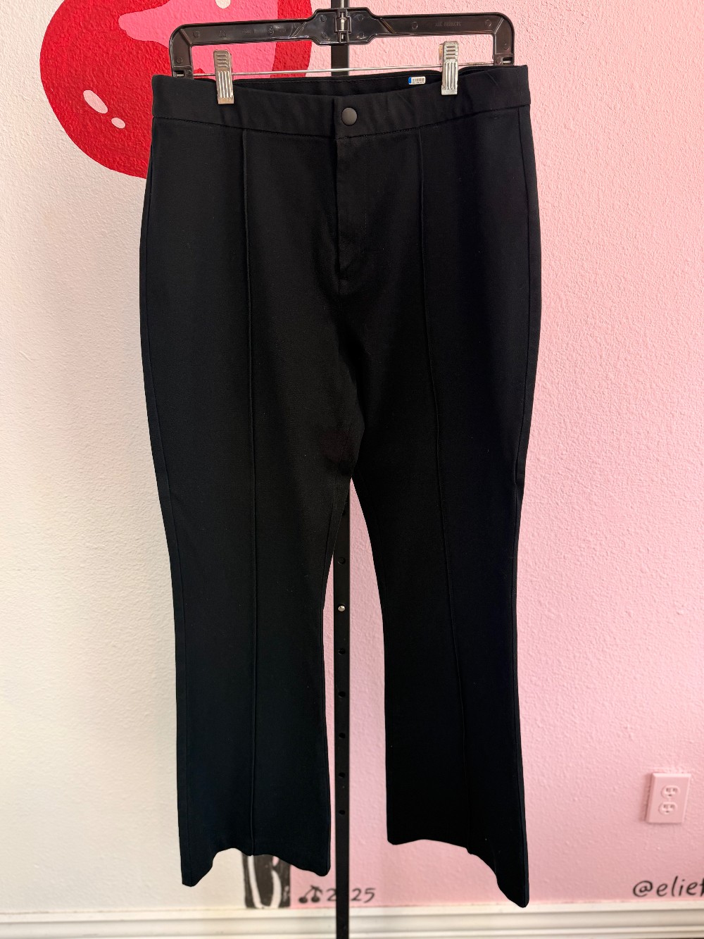 Gap Front Seam Flare Leg Stretch Knit Pants