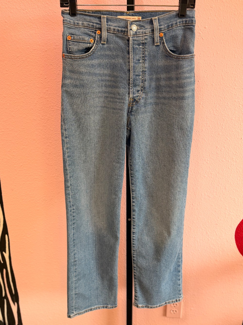 Levi's Ribcage Straight Ankle Jeans