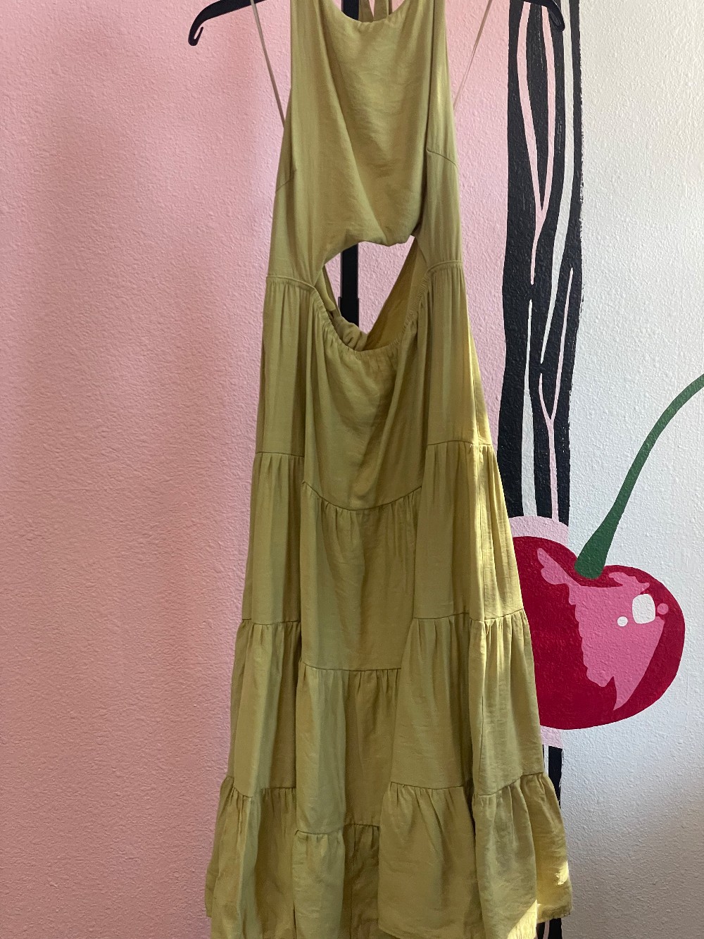 Le Lis Cut Out Tie Back Maxi Dress