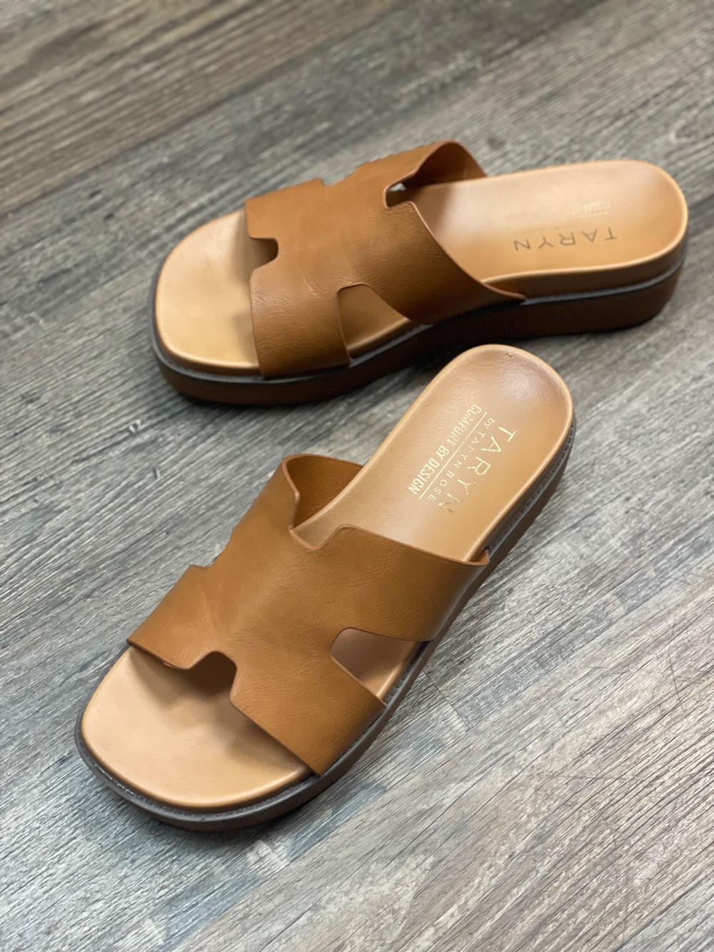 Taryn Platform Sandals