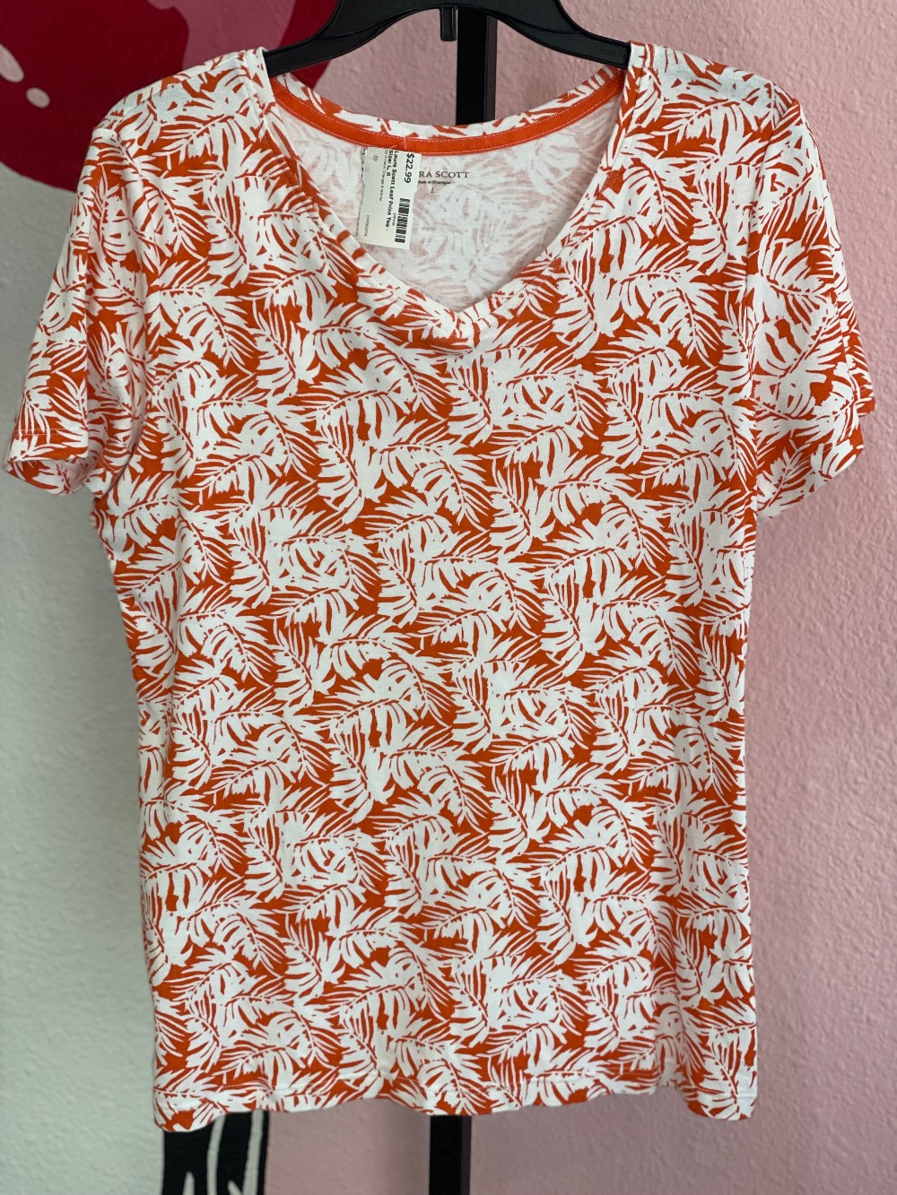 Laura Scott Leaf Print Tee
