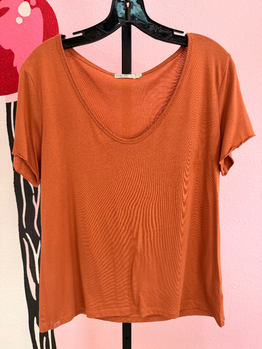 Barefoot Dreams Malibu Scoopneck Tee