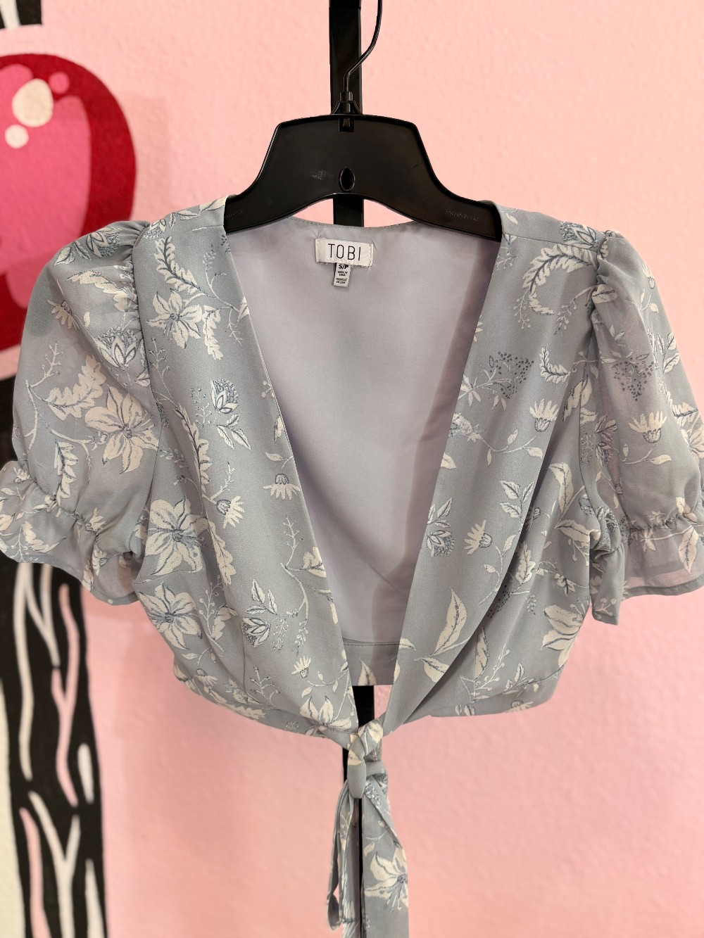 Tobi Floral Crop Short Sleeve Top