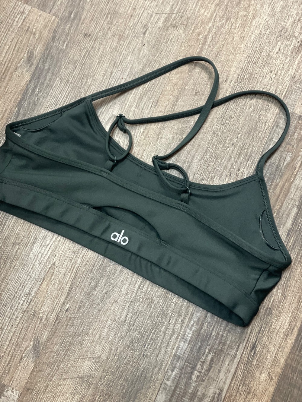 Alo Strappy Sports Bra