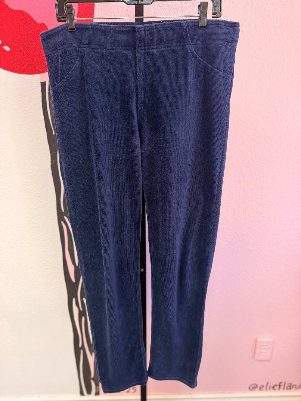 Hue Corduroy Leggings