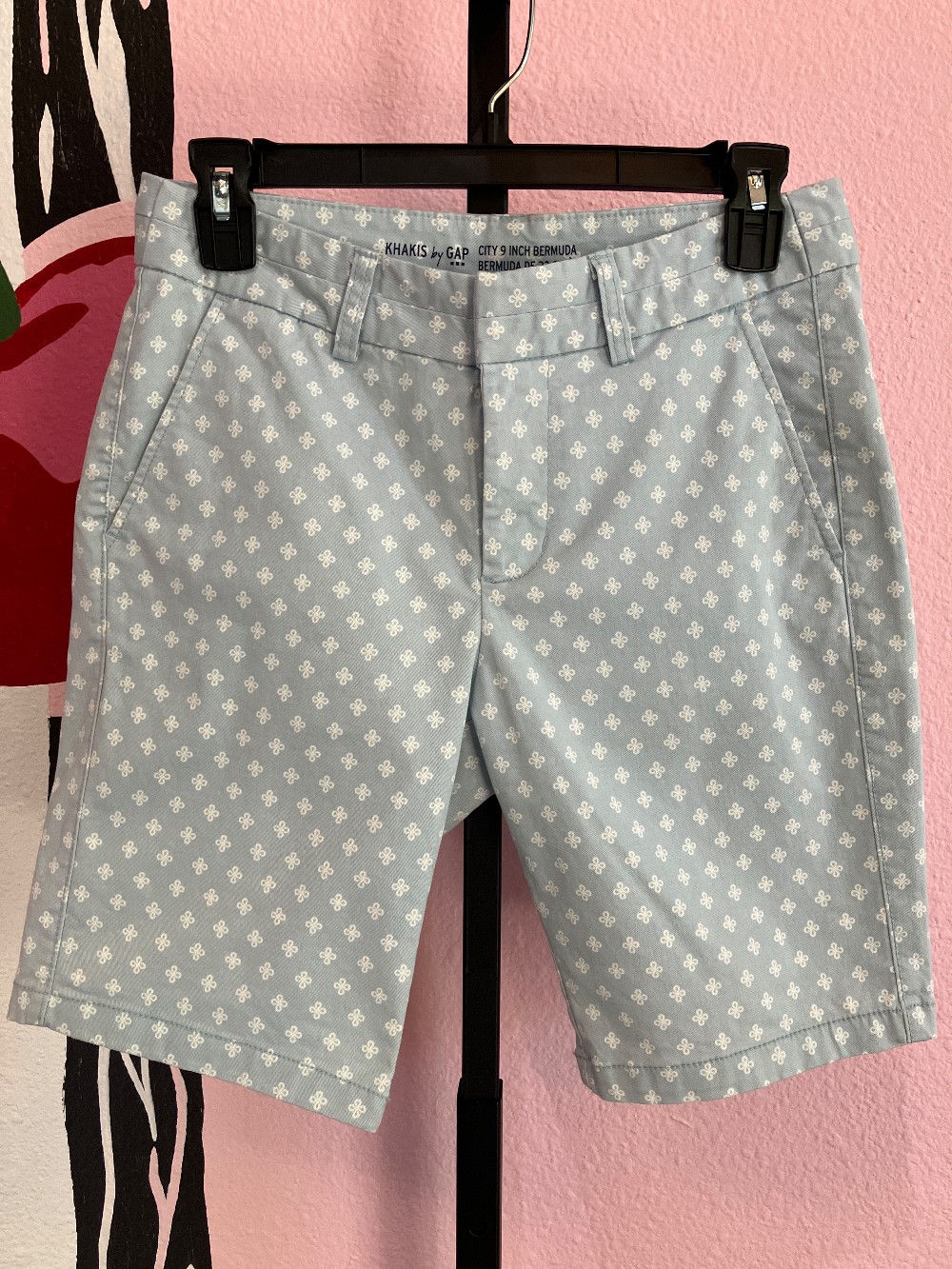 Gap Floral 9 Inch City Bermuda Shorts